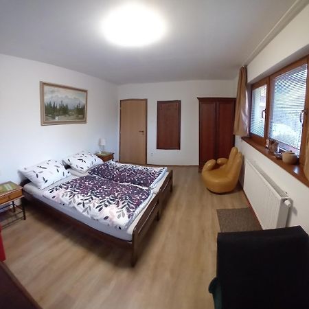Villa Utulny Domcek Privat Bedrich Poprad Exterior foto